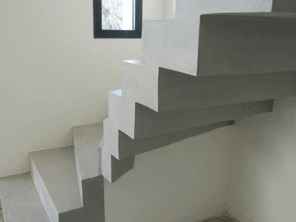 Création d'escalier en béton dans les Vosges